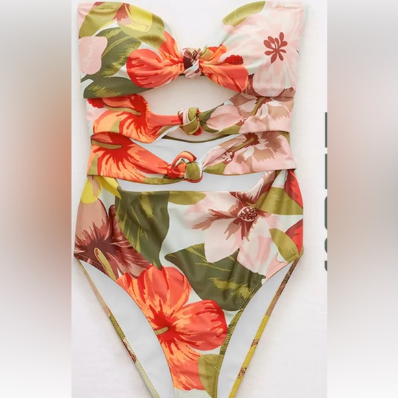 ❌sold❌ print swimsuit - Picture 3 of 10